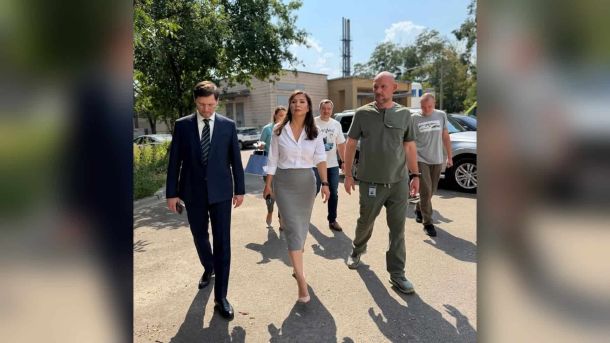 Головні новини Києва | Kyiv.News Заступник міністра охорони здоров'я України Ігор Копач разом із директоркою Департаменту охорони здоров'я міста Києва Тетяною Мостепан провели виїзні